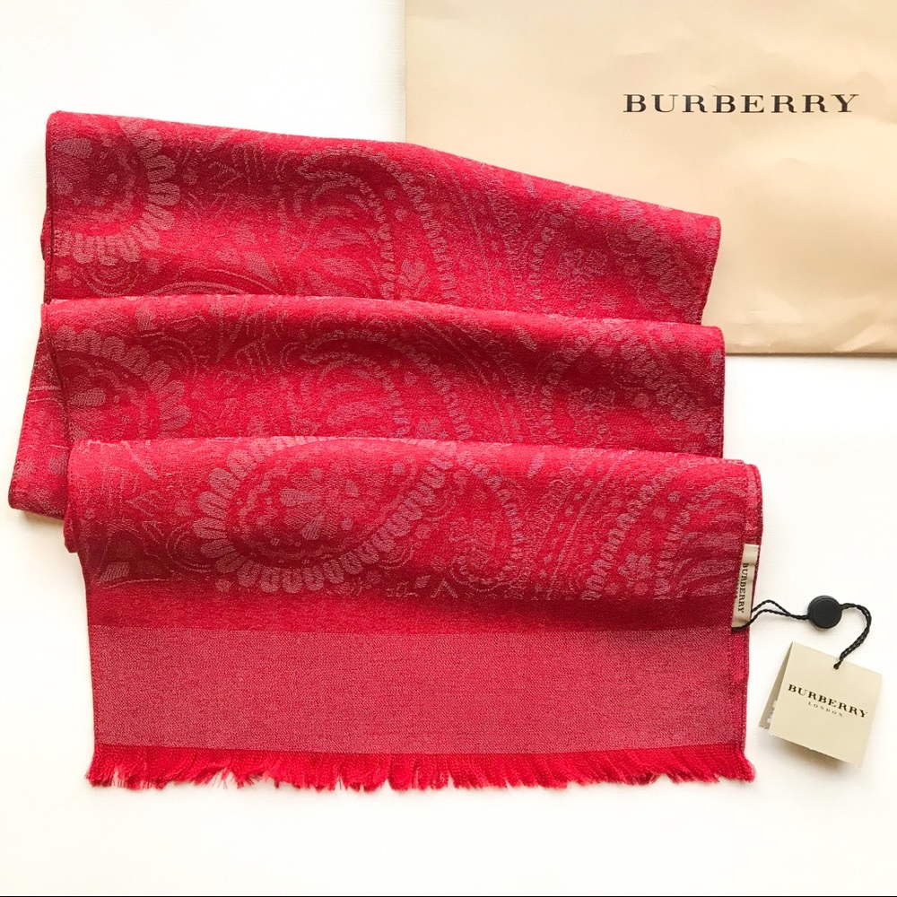 NWT BURBERRY Holiday Red Wool Lurex Fringe Scarf
